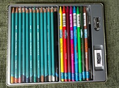 Derwent Cumberland 24 Mixed Watercolour Materials Pencils Metal Tin New O317