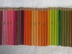 99 Crayola Colored Pencils ** Factory Sharpened ** Unused ** 33 Colors