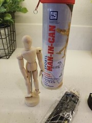 4.5″ Wood Artist Mannequin on stand by Loew Cornell Sports in Original package
