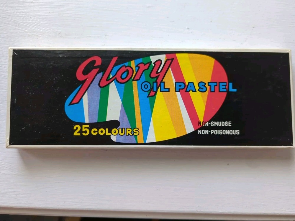 Vintag Glory Oil Pastel Made In Japan 25 Colors Non-Toxic/Smudge Art Supplies