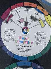 NOS Grumbacher Color Computer CAT NO. 420 – Vintage Color Wheel for Artists 1972