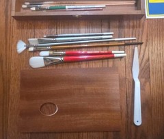 Winsor & Newton Artists Acrylic Colours Wooden Box Set 12 Paints Brushes Palette