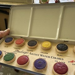 Lindsey’s Artist Watercolors 12-Color Watercolor Set in Metal Tin, Multicolor
