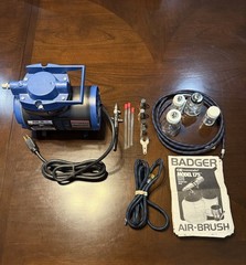 Badger Model 175 Air Brush With Badger Model 180-11 Compressor And Lots Of Parts
