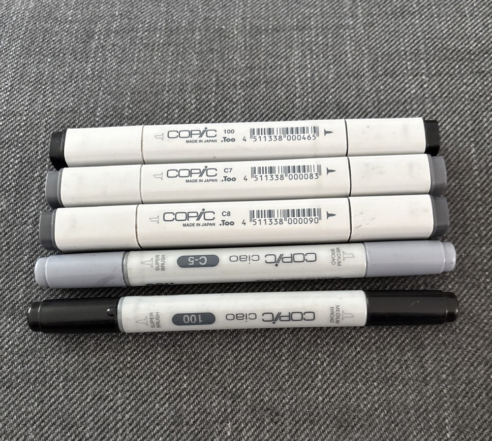 5 Copic Markers Double Tipped, Black, Gray, 2 W/ Brush Ends Excellent Condition