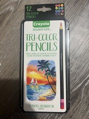 Crayola Tri-Color 12 ct Colored Pencils Decorative Tin