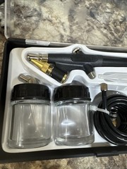 Master Airbrush Cool Runner II Airbrush Air Compressor TC-320-HB w/Airbrush/hose