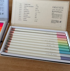 Tombow Irojiten Colored Pencils 30 Colors Book Style Set Vol.3 Fluorescent