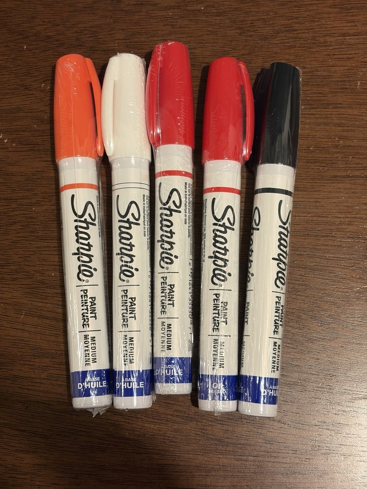 NEW – Sharpie Oil Based Paint Markers – 5 Count Lot – Medium Tip