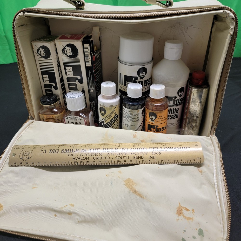 Lot Of Bob Ross Painting Products Various Liquid Mediums & Art Carrying Case