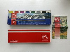 Caran d’Ache Switzerland Gouache Studio Classic 8 White Plastic Box