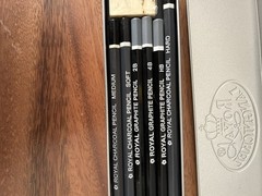 Royal Langnickel Charcoal Graphite Sketching Pencils Silver Tin Set 6