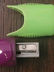 Crayola Branded Battey Pencil Eraser W/manual Pencil Sharpener Rare HTF