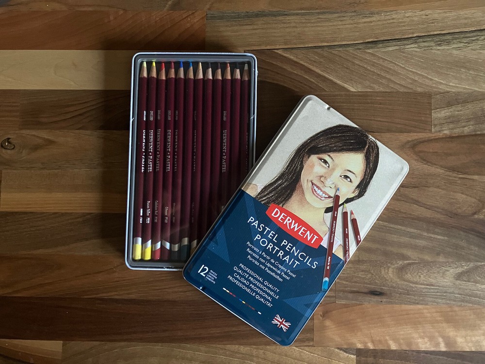 Derwent Pastel Portrait Set of 12 Pencils New Sealed