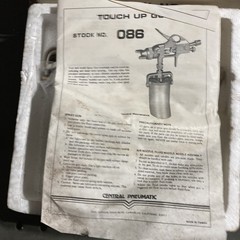 Central Pneumatic #086 Touch Up Spray Gun NIB With Manual