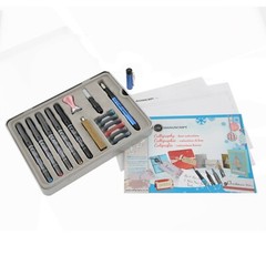 Manuscript Pen MC170-CHR Manuscript Christmas Creations Card Set