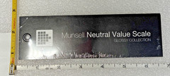 Original Munsell Neutral Value Scale – glossy collection, NEW