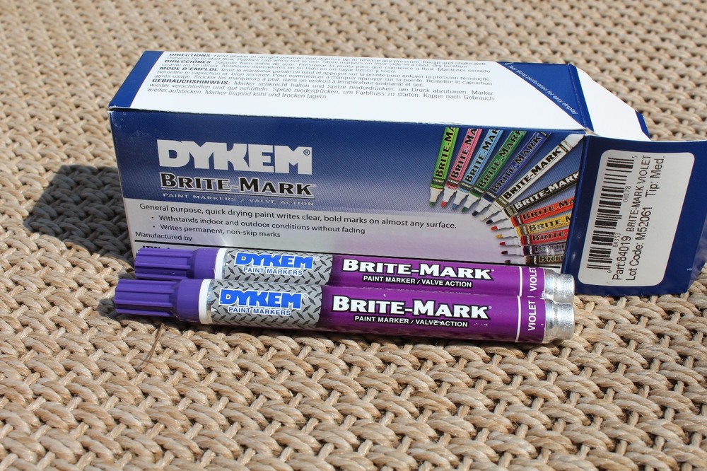 Purple PAINT MARKERS Brite Mark 12 Pack (VIOLET)