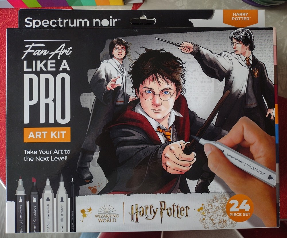 SPECTRUM NOIR – Fan Art Like a Pro Art Kit – HARRY POTTER
