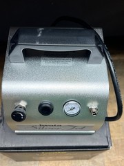 Iwata Silver jet with Hi line HP CH Airbrush system