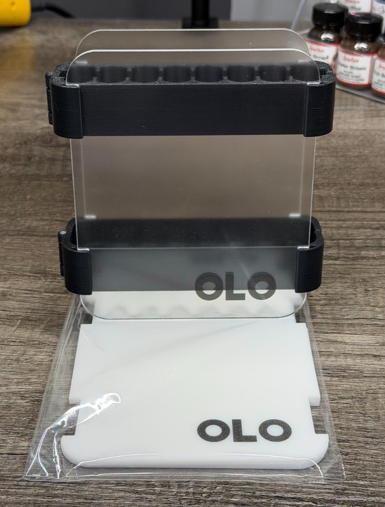 NEW OLO Marker Carry Case with both Clear and White sets of panels are Included!