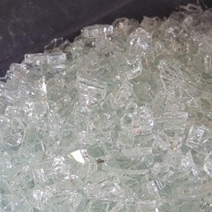 5 Lbs. Broken Tempered Glass for Arts and Crafts – Clean and clear, 3/16″ Thick