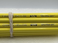 (20 COUNT) CANARY YELLOW 004 – Shuttle Art Colored Pencils