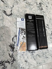 New Staedtler Mars Lumograph Black Set of 6 Tin Carbon Wood Eco Pencils Drawing