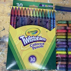Crayola Twistables Colored Pencil Lot Box Of 30 And 16 Loose 2015 Artsy