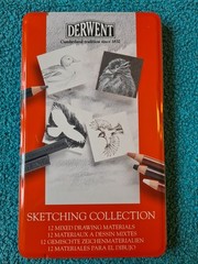Derwent Sketching Collection, 12 mixed drawing materials, metal tin, new/sealed