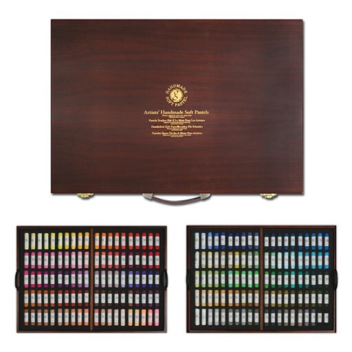 Mungyo Gallery Artists’ Handmade Soft Pastel Wood Box of 200 Colors MPHM-200W