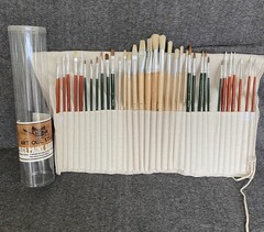 Art Owl Studio – 36-piece Paint Brushes: Oil, Acrylic Watercolor w/Canvas Pouch