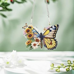 Diamond Painting Kit Ornament with Hanging Chain DIY Diamond Art Butterfly