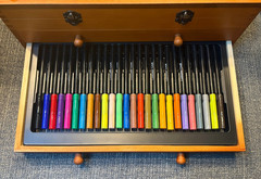 New Coldwater Creek Draw & Paint Art Set w/ 109 Pieces in Wooden Storage Box