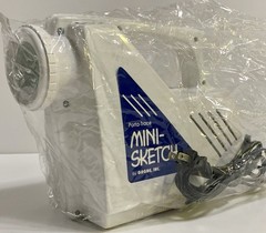 Open Box White Porta-Trace Mini Sketch Gagne CAC 0615 Arts Craft Hobby Projector