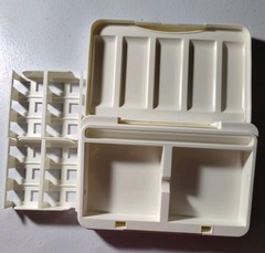 White Nights Empty 12 Pan Plastic Watercolor Palette