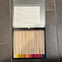 NEW Studio Series Deluxe Colored Pencil Set of 50 Premium Pencils ARTIST QUALITY