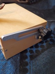 Guerrilla Painter ThumBox Pochade Plein Air Easel Box Beige Wood Used
