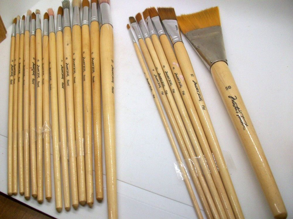 Master’s Touch Large Assortment 25 Brushes Long handles