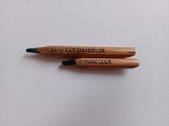 Rare Unnumbered Two Vintage Karisma Coloured Pencil Stubs Berol Indigo Blue GC