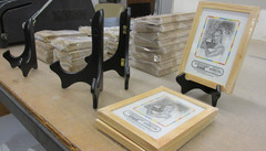 Telstar PF-5741 5″ X 7″ Frames & Wood Easel Backs of Various Sizes (31 Items)