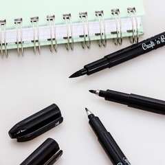 Craft ‘n’ Beyond Calligraphy Brush Pens 1 Count (Pack of 3), Black- Pack 3
