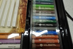 Daler-Rowney Simply Acrylic Paint Set pencil brushes with case Artist kit