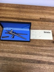 Vintage Iwata HP-B Airbrush Made in Japan Pre-Anest