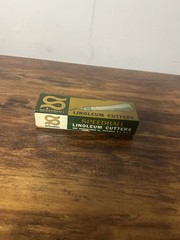 Vintage Speedball Linoleum Cutter with Set of 5 blades, Original box, 1970’s