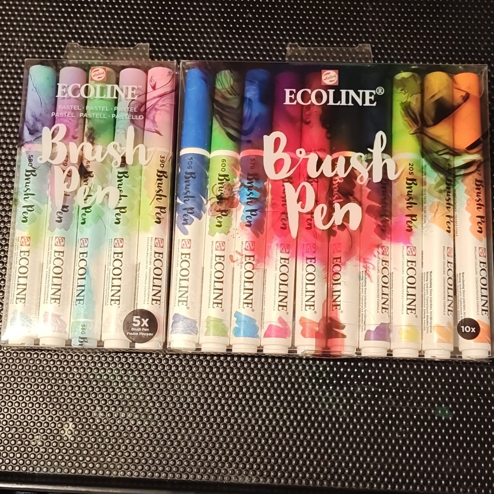 Royal Talens Ecoline Brush Pen Set Bundle 10 Primary Colors, 5 Pastel Colors