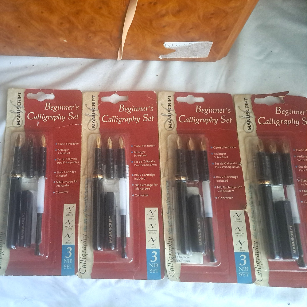 MANUSCRIPT BEGINNER’S 3 NIB CALLIGRAPHY FOUNTAIN PEN SET – FINE/MEDIUM/2B X 4
