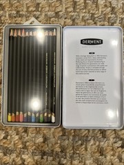 Derwent Chromaflow Colored Pencils – Tin of 12 – NEW – Original Factory Seal!