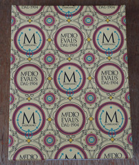 x20 Fabriano Medioevalis Avorio Folded Cards & Envelopes In Box New