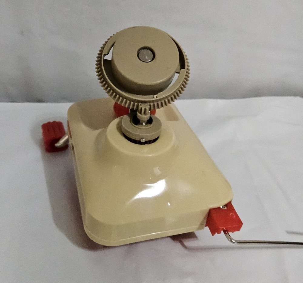 Yarn Knitting Wool Winder Hand Operated New